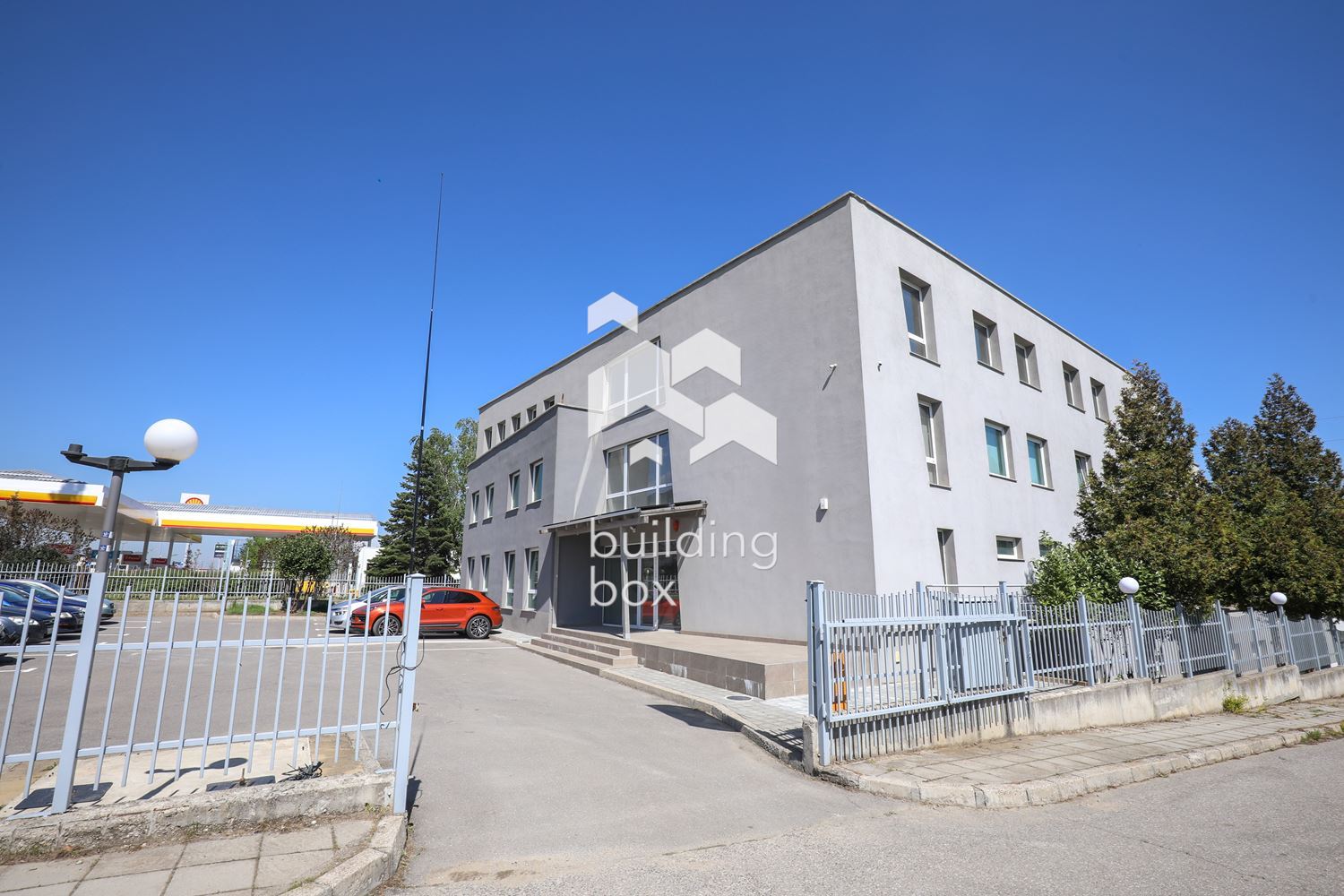 Луксозна Офис Сграда на Околовръстен Път - 0