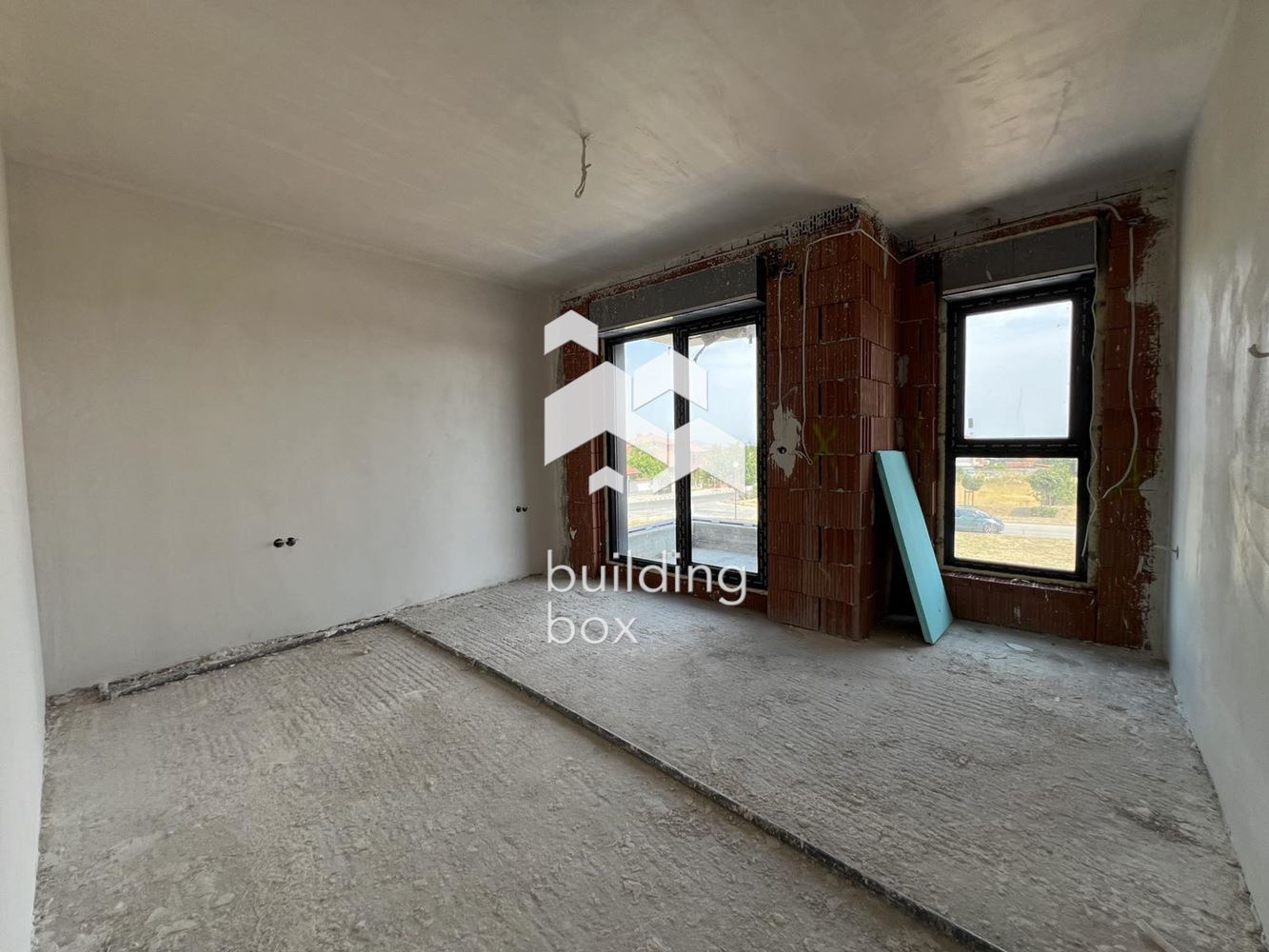 Тристаен апартамент - с. Белащица - 0