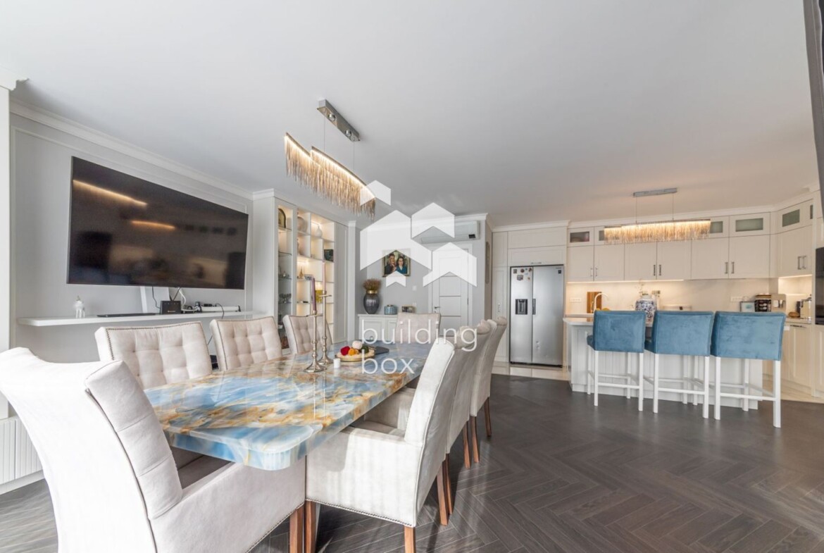 Лукс, простор и море – апартамент в бутикова сграда до к.к. Св. Св. Константин и Елена - 0