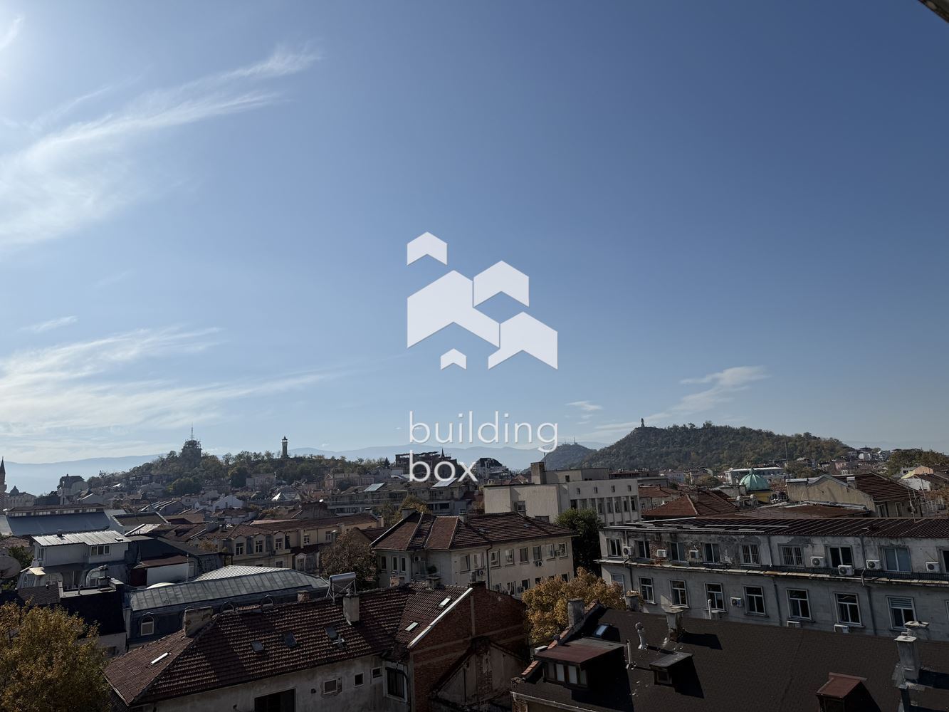 Многостаен апартамент в центъра на гр. Пловдив - 0