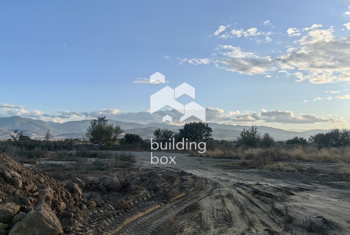 Промишлен парцел с голямо лице на главен път до гр. Пловдив - 0