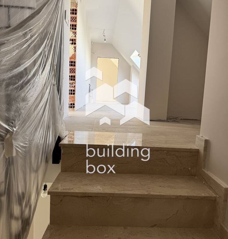 Мезонет в Белите Брези - 0