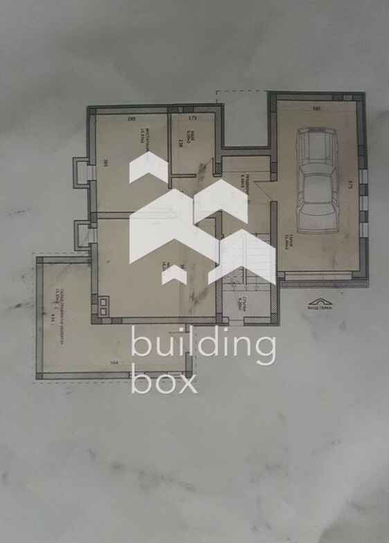 Луксозна самостоятелна къща с 4 спални в престижния район Иваняне - 0