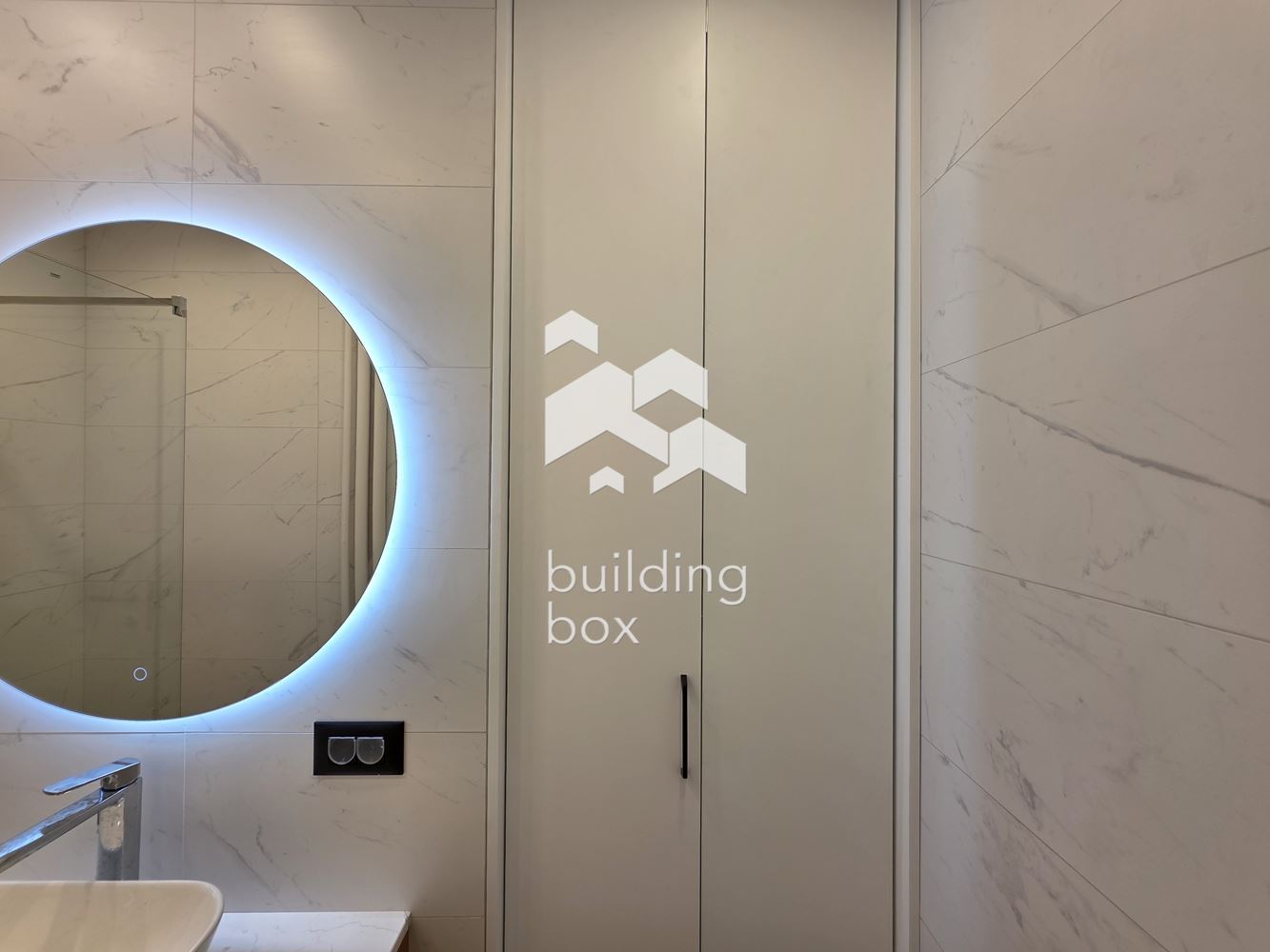 Тристаен апартамент в идеален Център - 0