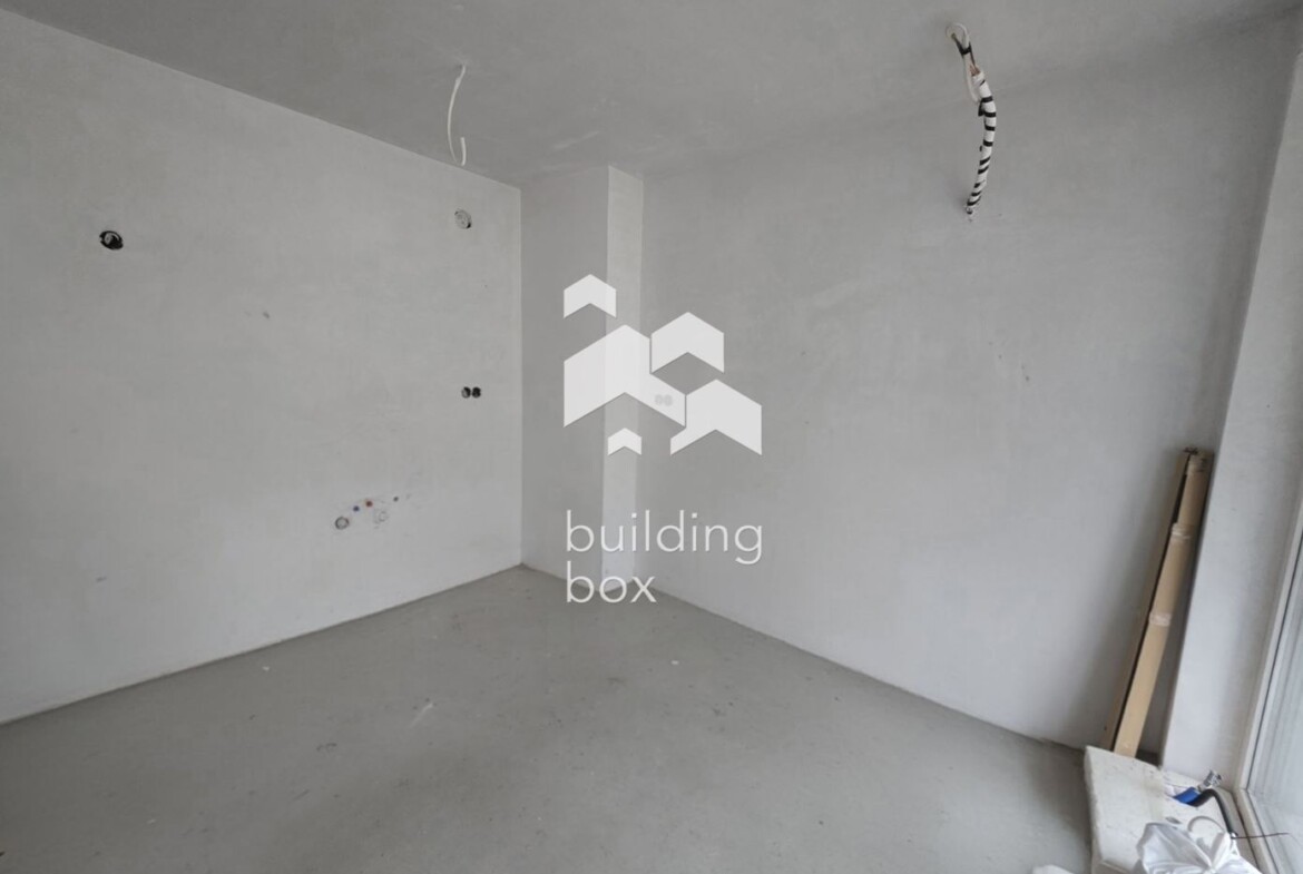 Тристаен апартамент - кв. Полигона - 0