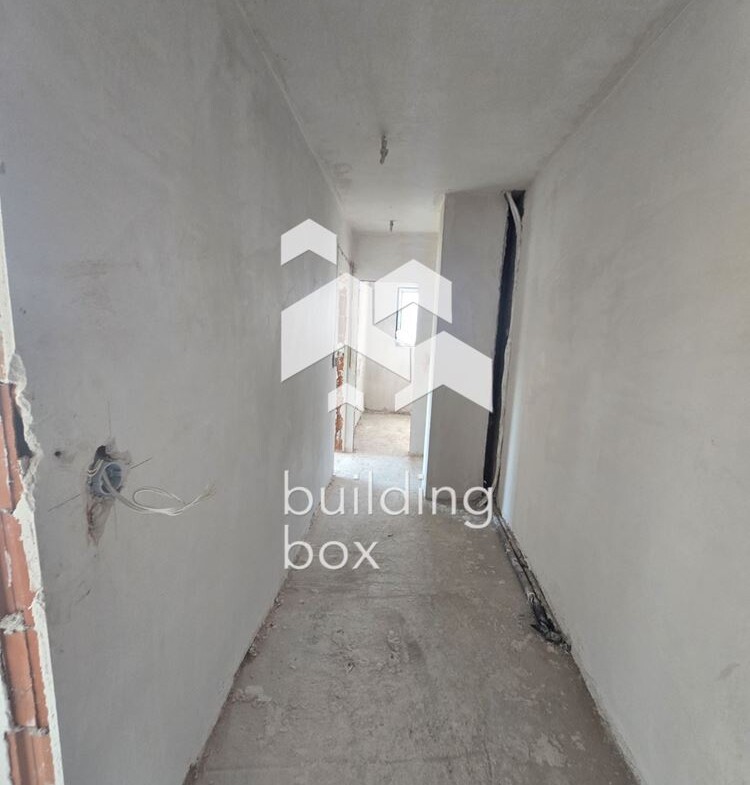 Тристаен апартамент пред АКТ 15 - кв. Витоша - 0