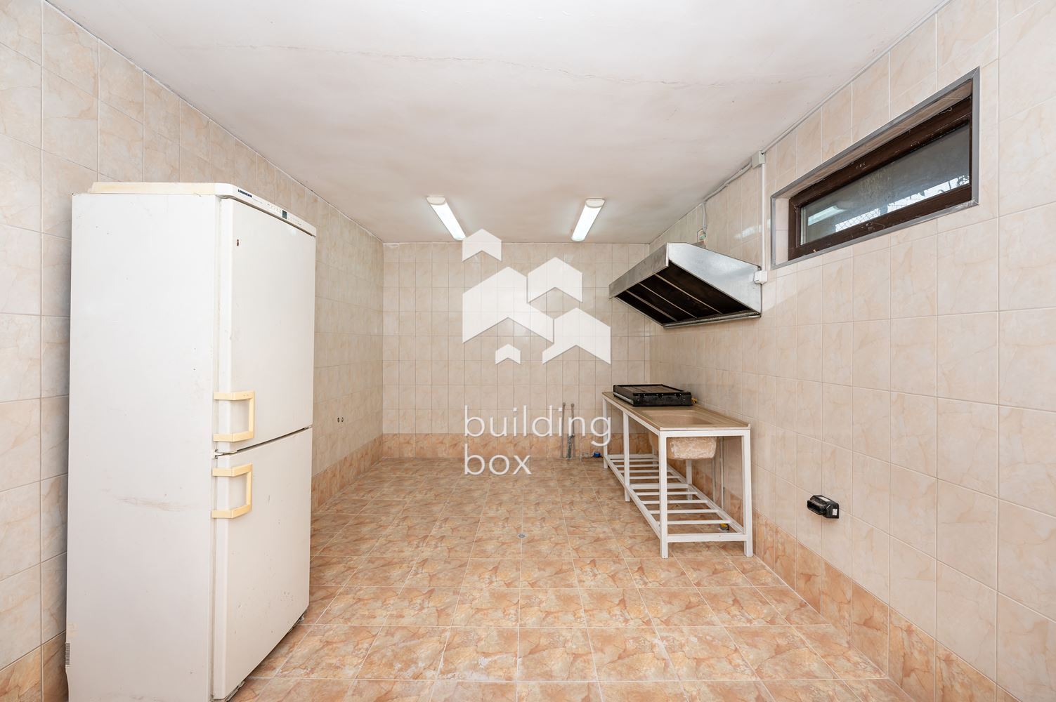 Хотел с 10 помещения за нощувки - гр. Батак - 0