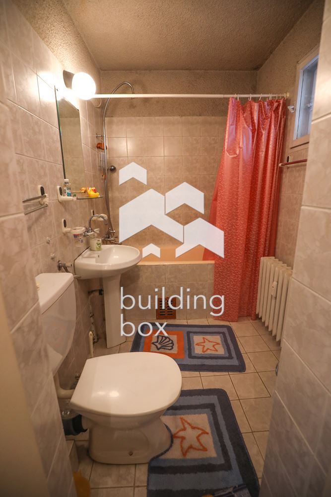 Тристаен апартамент в ж.к. Изток - 0