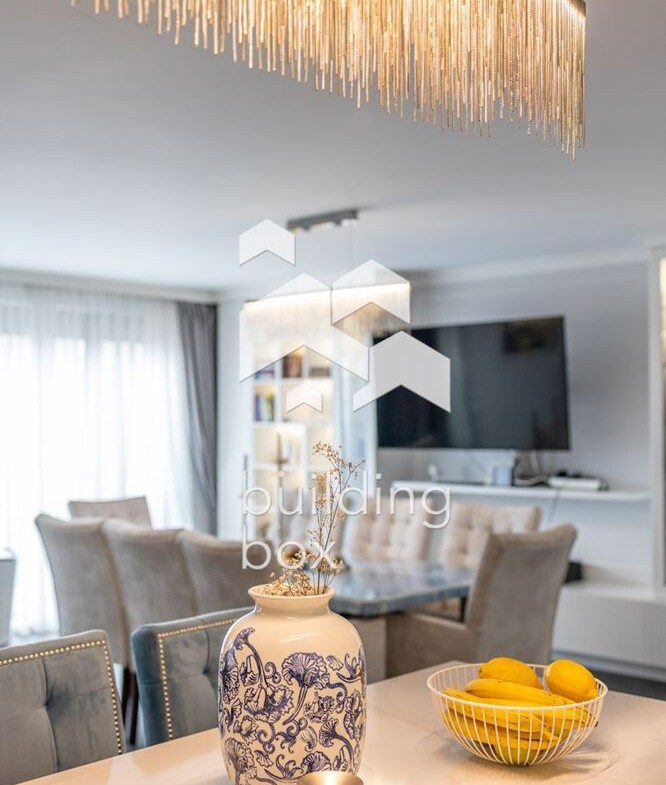 Лукс, простор и море – апартамент в бутикова сграда до к.к. Св. Св. Константин и Елена - 0