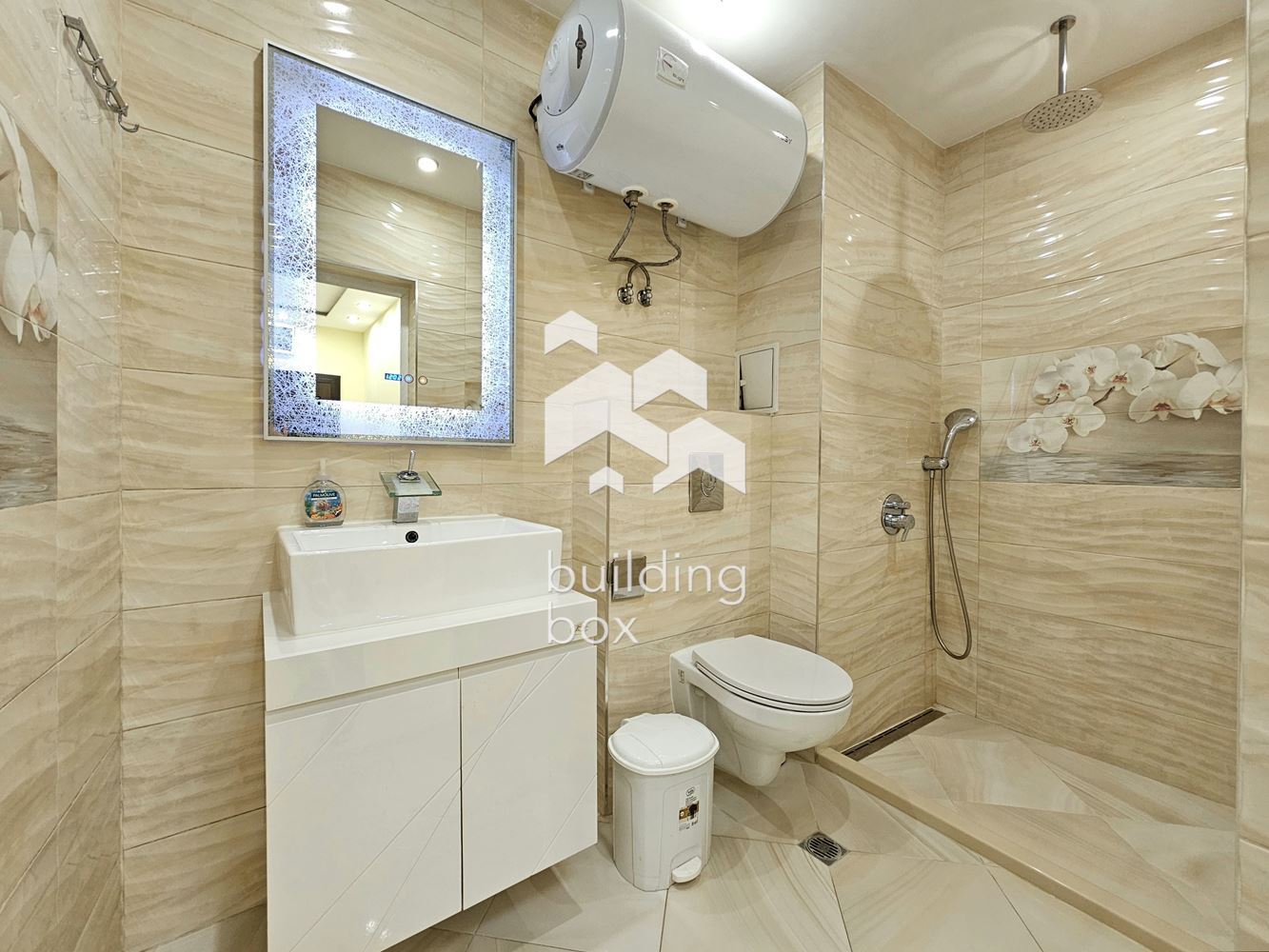 Едностаен апартамент в ж.к. Люлин 8 - 0