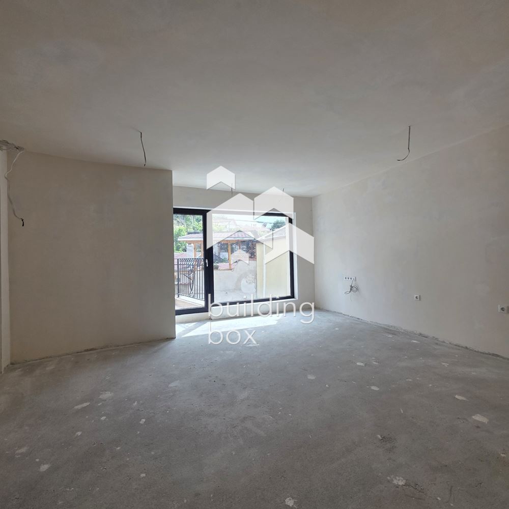 Двустаен апартамент - Център - 0