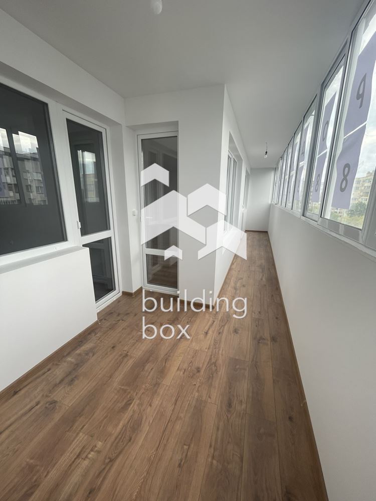 Прекрасен Тухлен Апарамент на Отлична Локация - 0