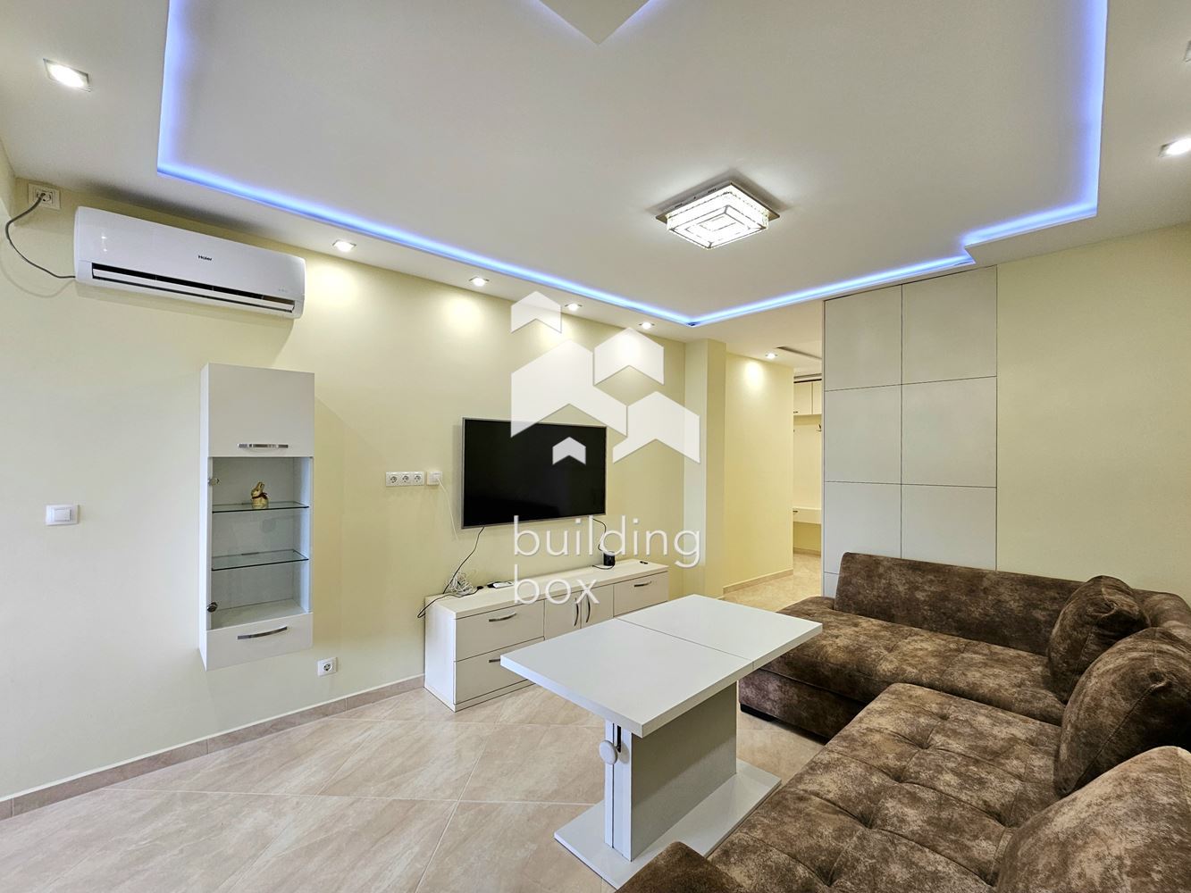 Едностаен апартамент в ж.к. Люлин 8