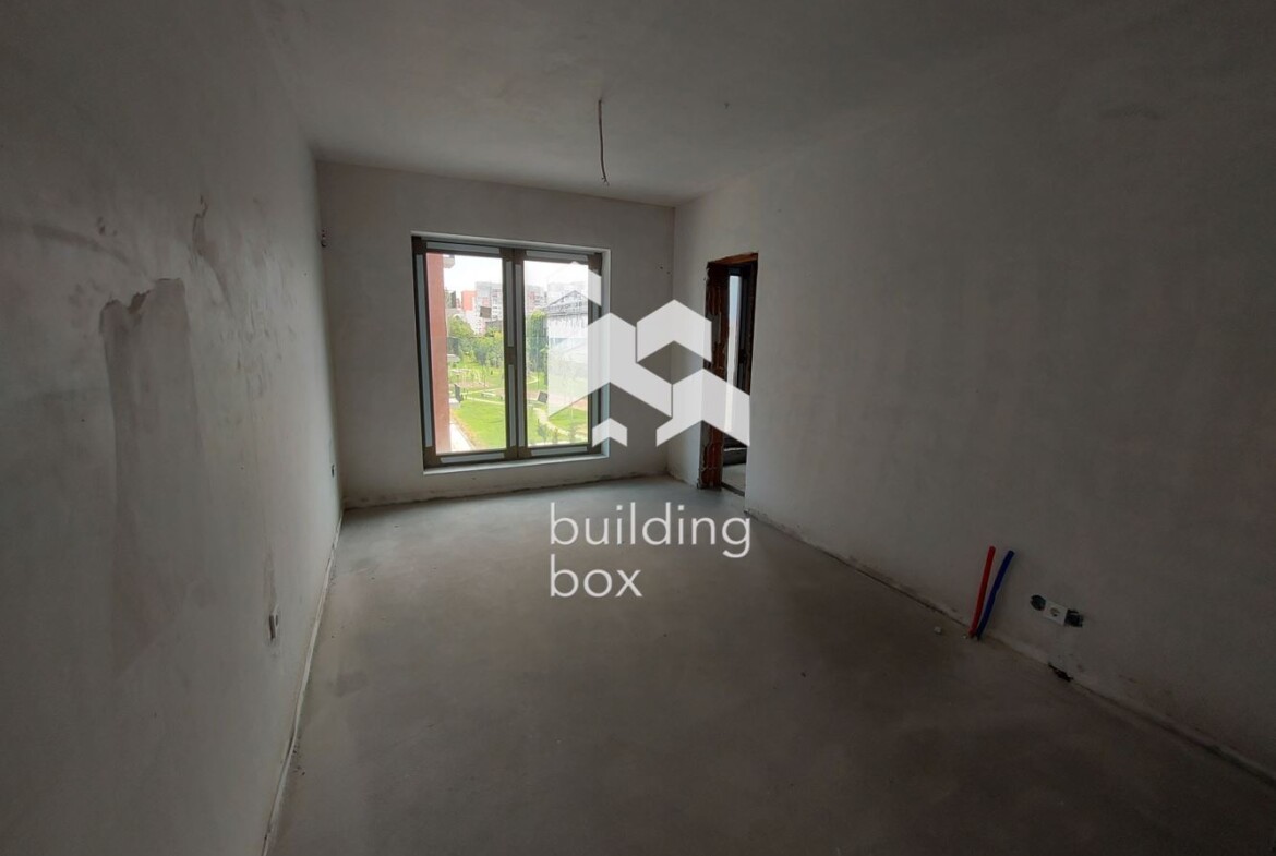 Продава тристаен апартамент - 0