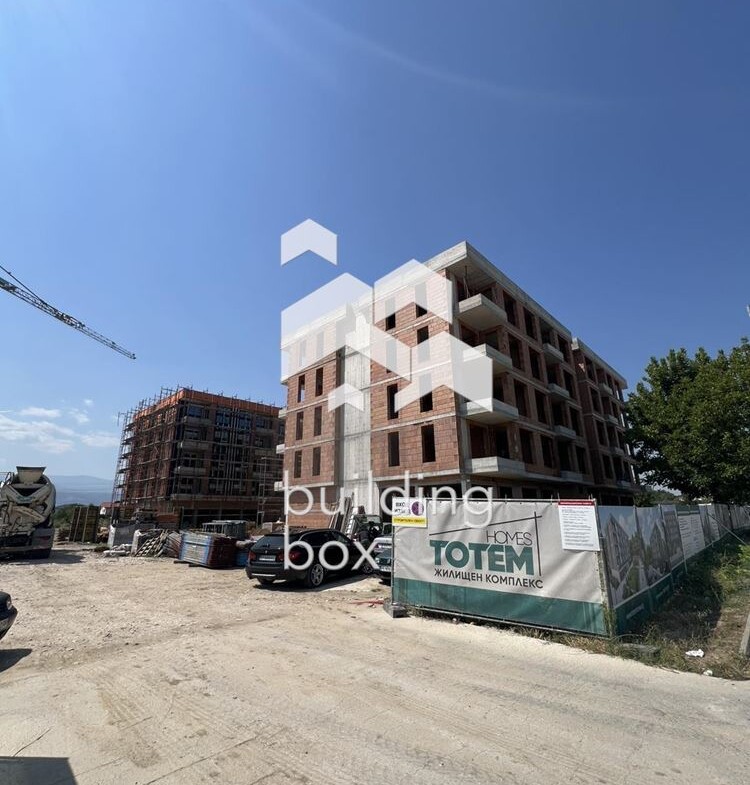 Двустаен апартамент - кв. Остормила - 0