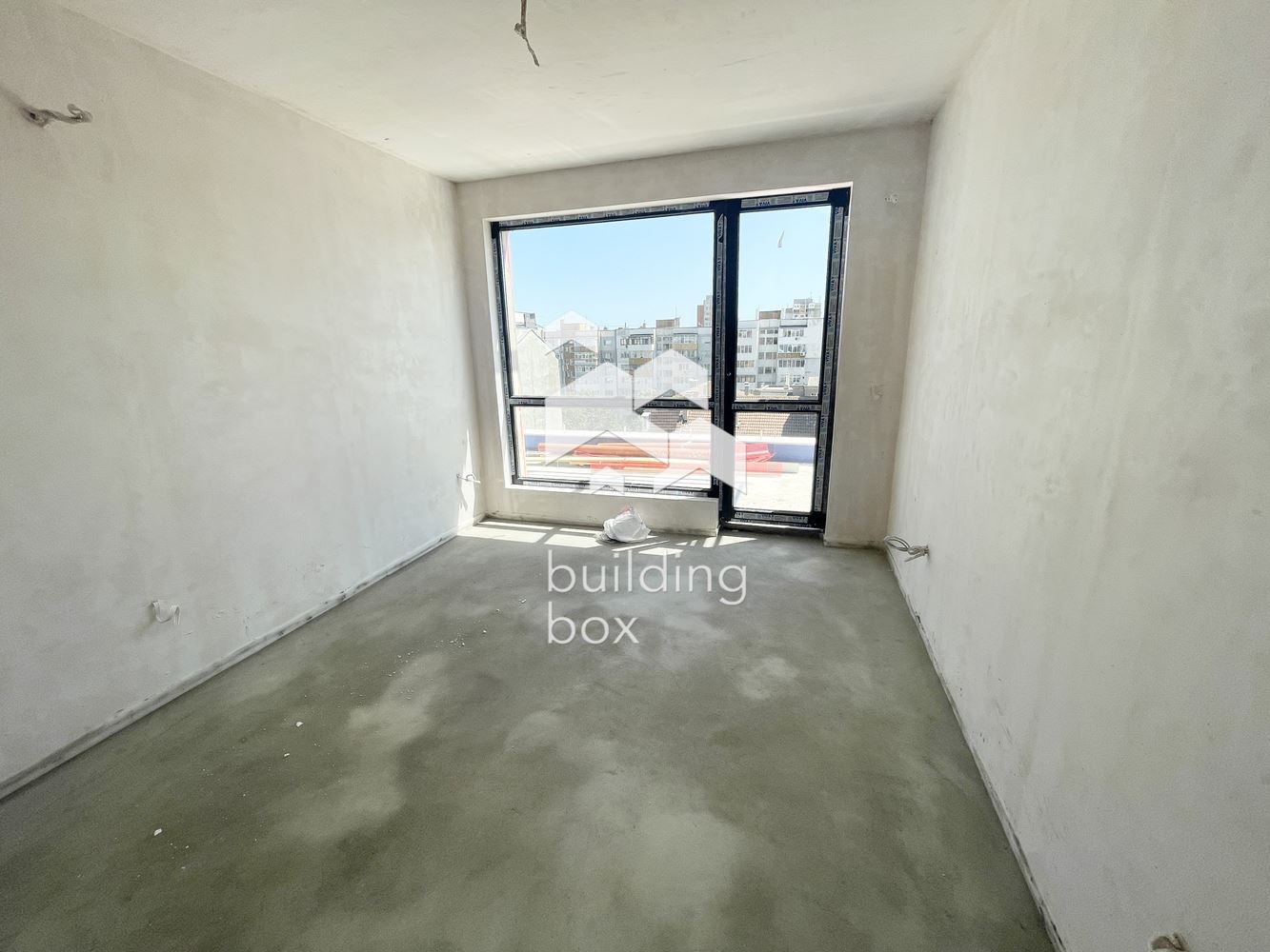 Тристаен апартамент в кв. Левски пред Акт 15