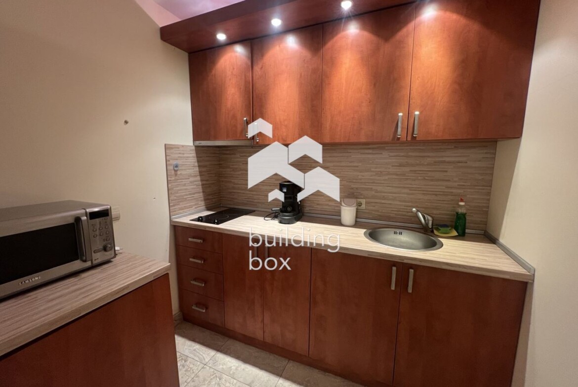 Офис под наем в Лагера - 0