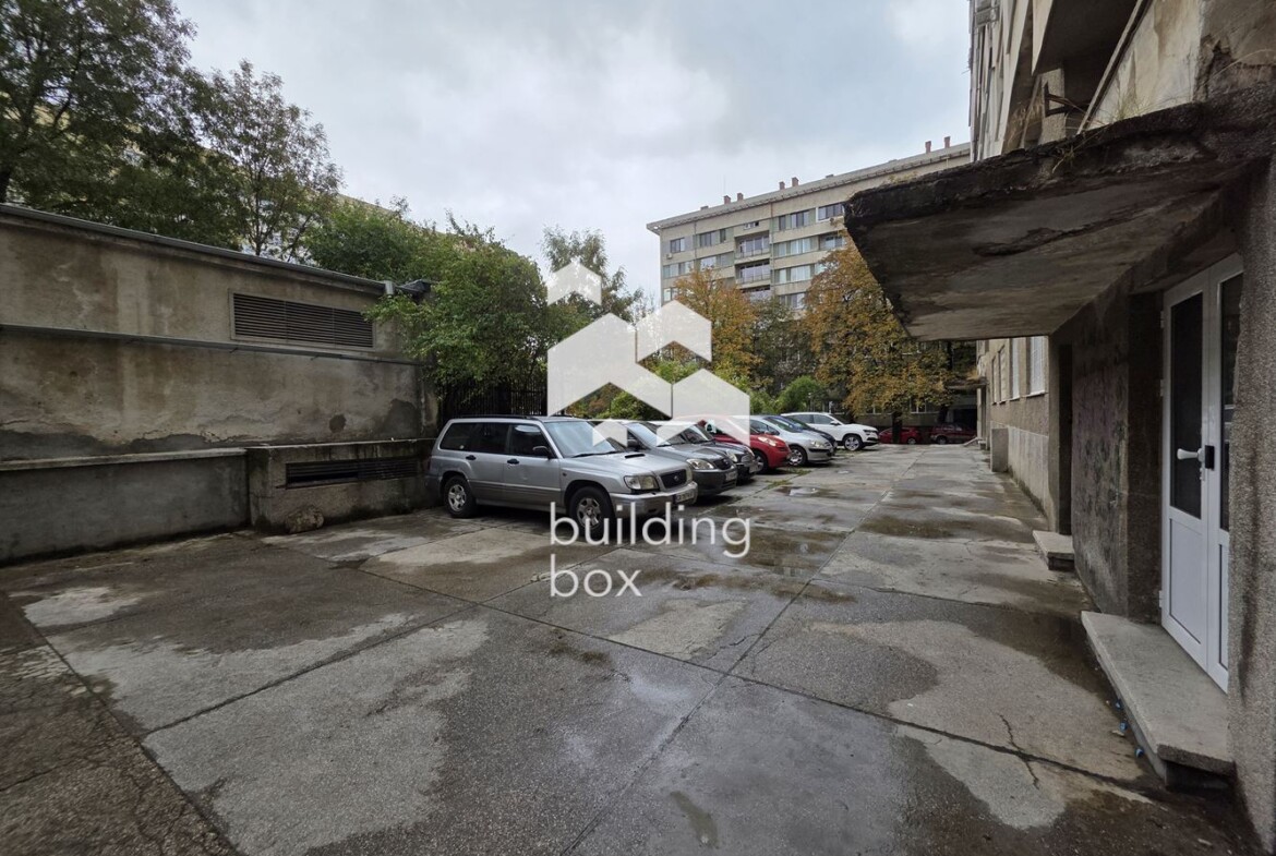 Двустаен апартамент - кв. Хиподрума - 0