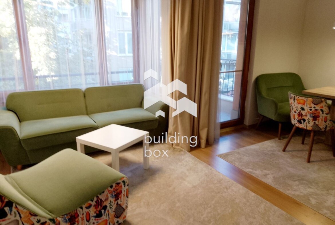 Уютен тристаен апартамент в кв. Оборище - 0