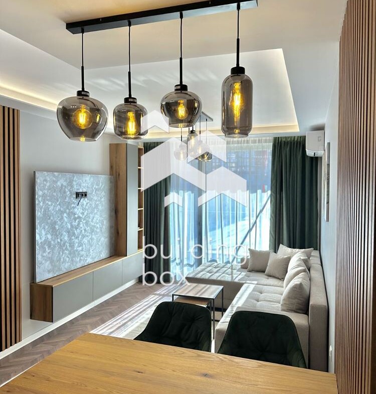 Двустаен обзаведен апартамент - кв. Христо Смирненски - 0