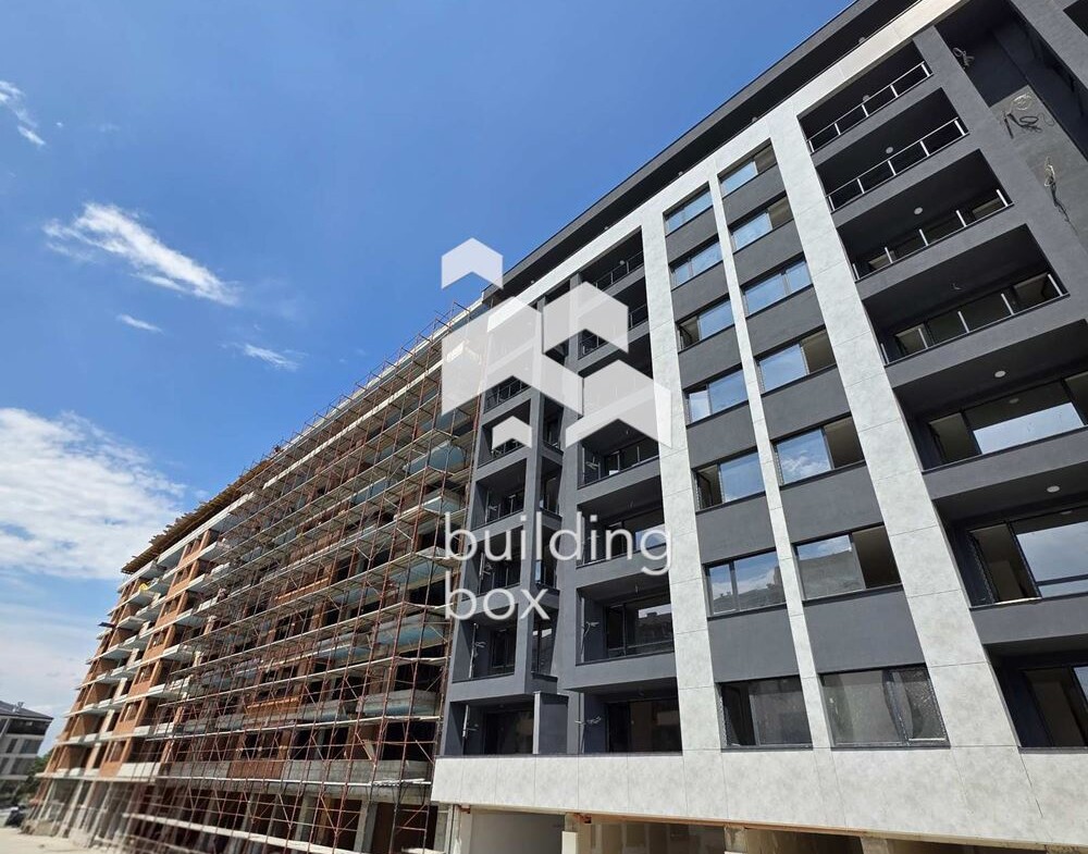 Тристаен апартамент - кв. "Христо Смирненски" - 0