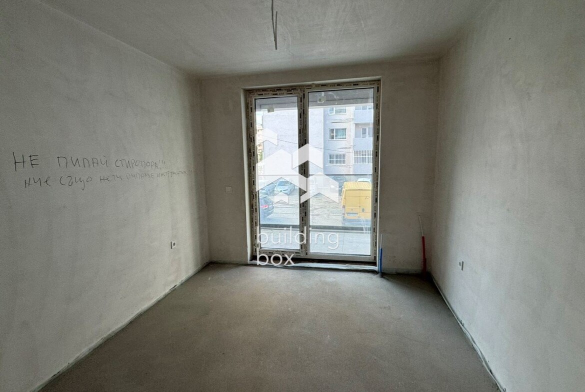 Продава 3-стаен - 0