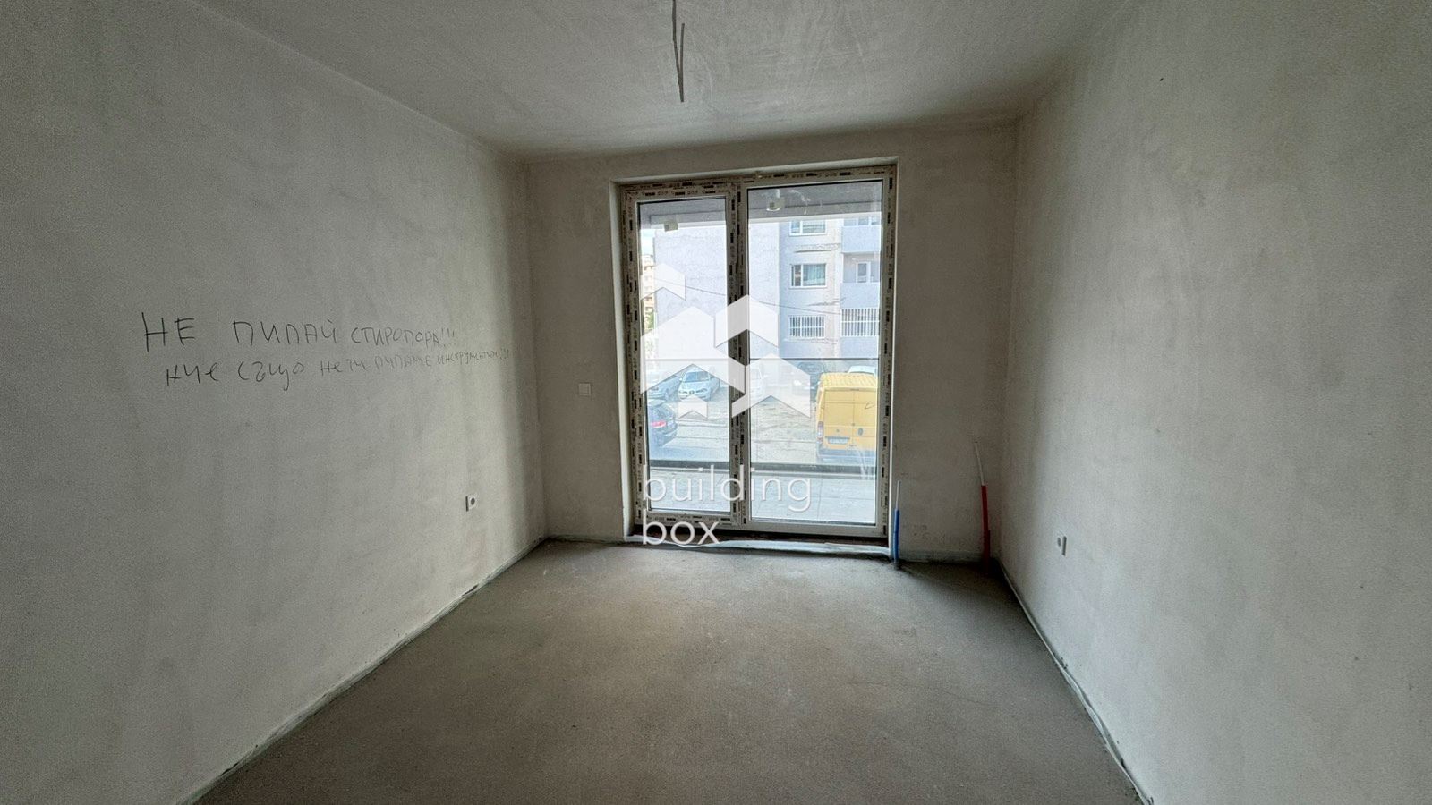 Продава 3-стаен - 0