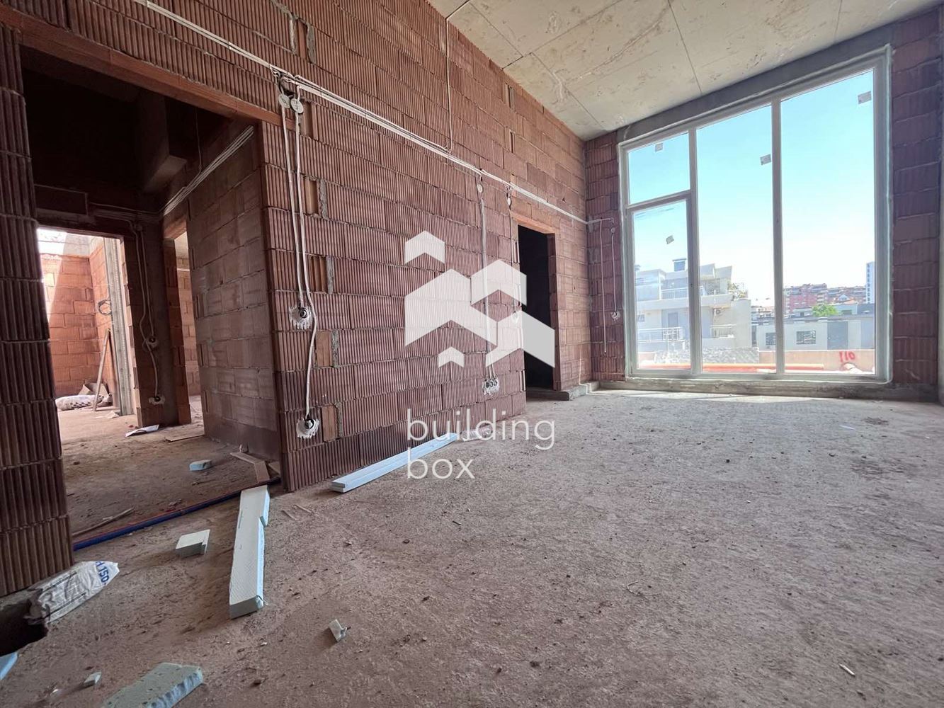 Тристаен пентахаус - ж.к. Витоша - 0