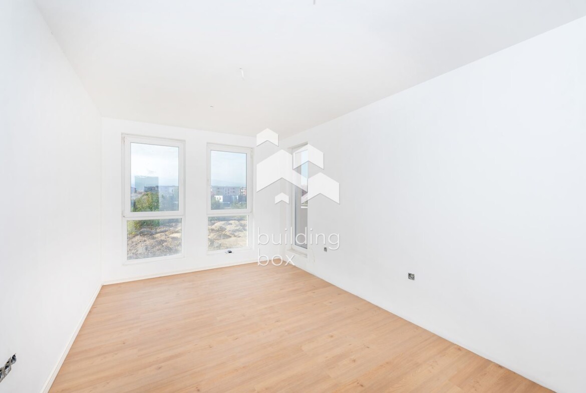 Тристаен апартамент пред АКТ16 - кв. Остромила - 0