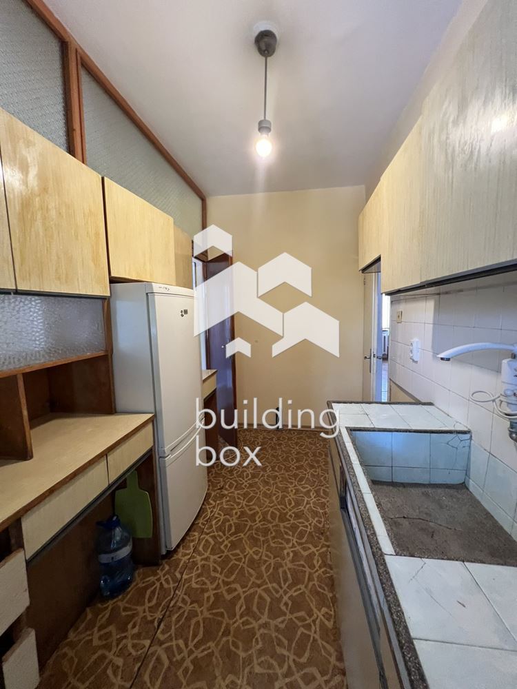 Тристаен апартамент - кв.Тракия - 0