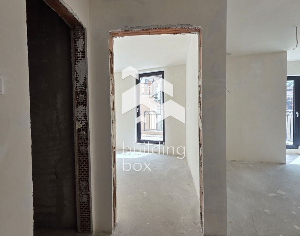 Двустаен апартамент - Център - 0