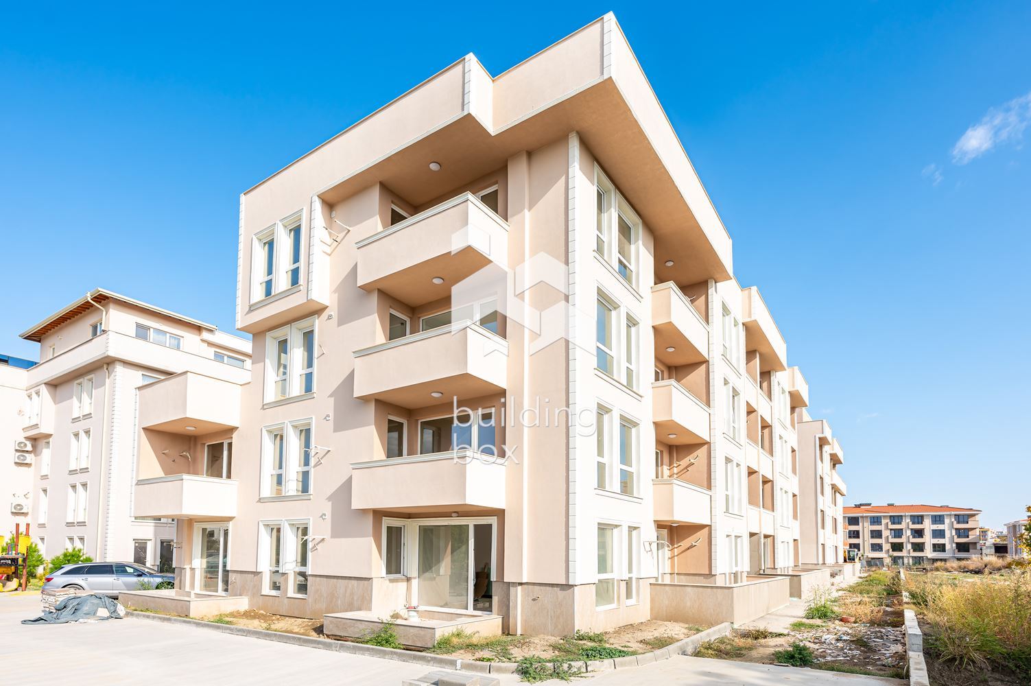 Тристаен апартамент пред АКТ16 - кв. Остромила - 0