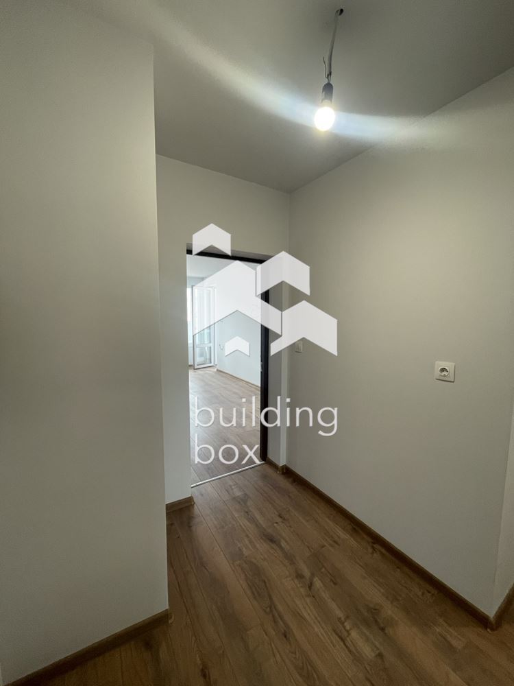 Прекрасен Тухлен Апарамент на Отлична Локация - 0