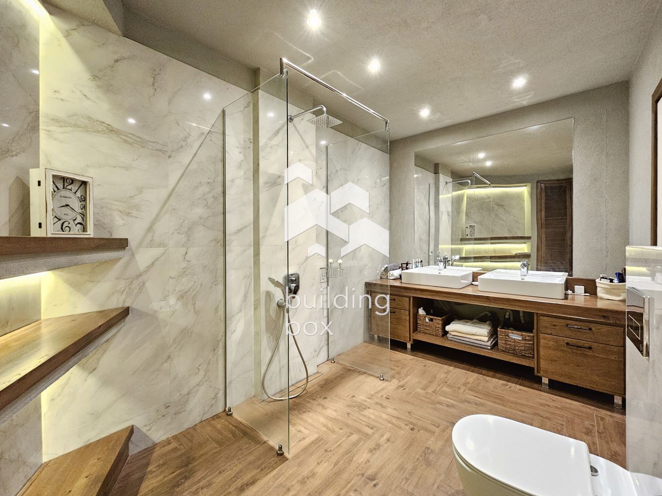 Четиристаен апартамент в престижния комплекс Maxi - 0