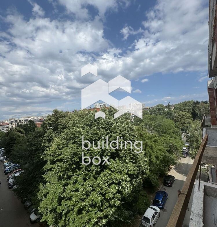 Двустаен апартамент в кв. Красно село - 0