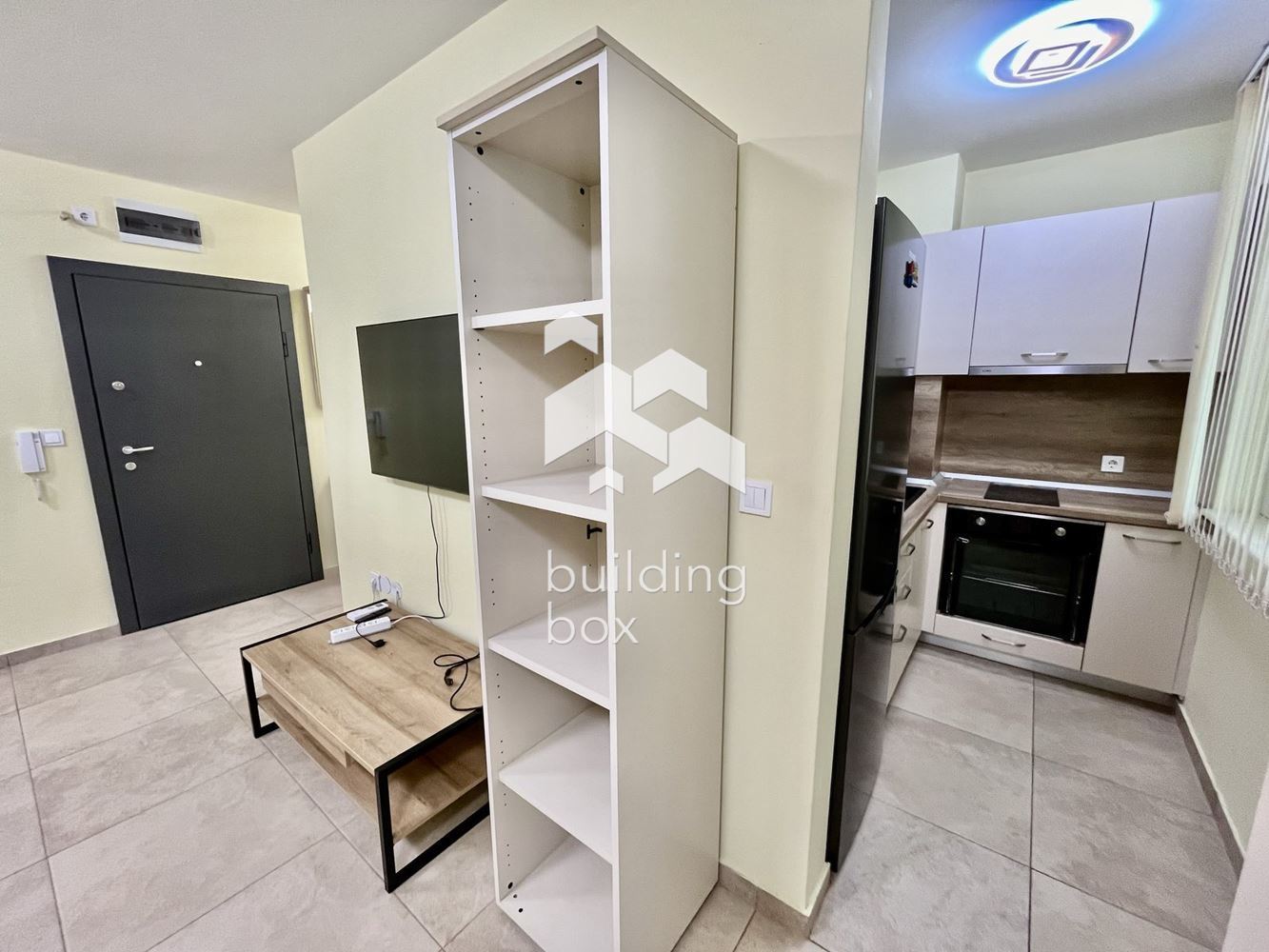 Тристаен апартамент, ул. Флора - 0