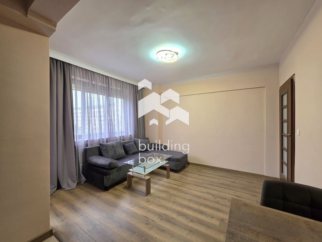 Двустаен апартамент - кв. Хиподрума - 0