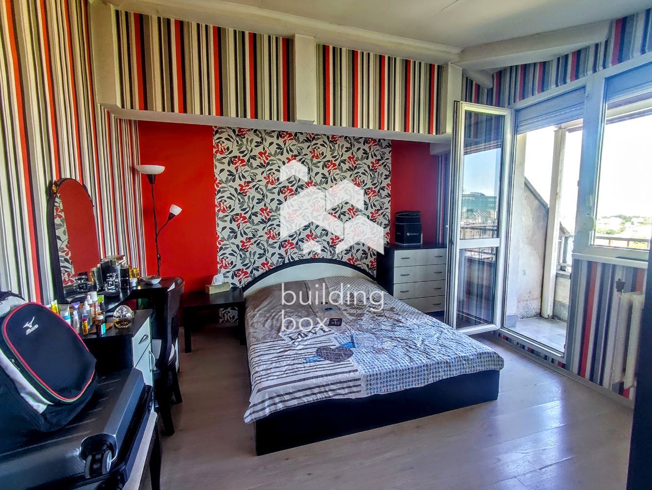 Двустаен апартамент в кв. Гео Милев