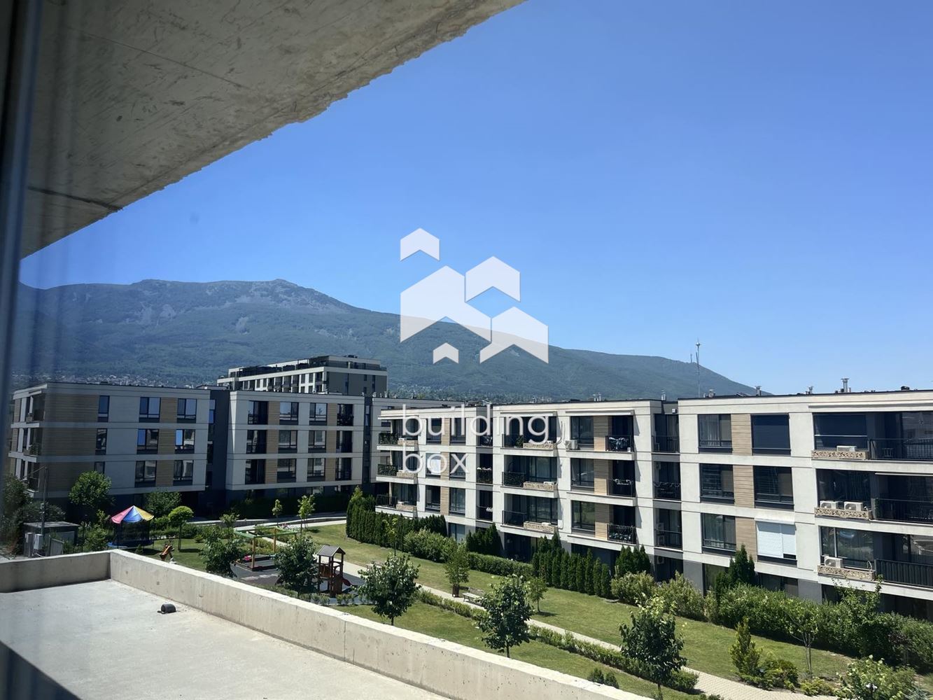 Двустаен апартамент в ж.к. Витоша - 0