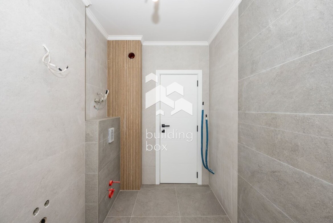 Тристаен апартамент до ключ - кв. "Каменица 2" - 0