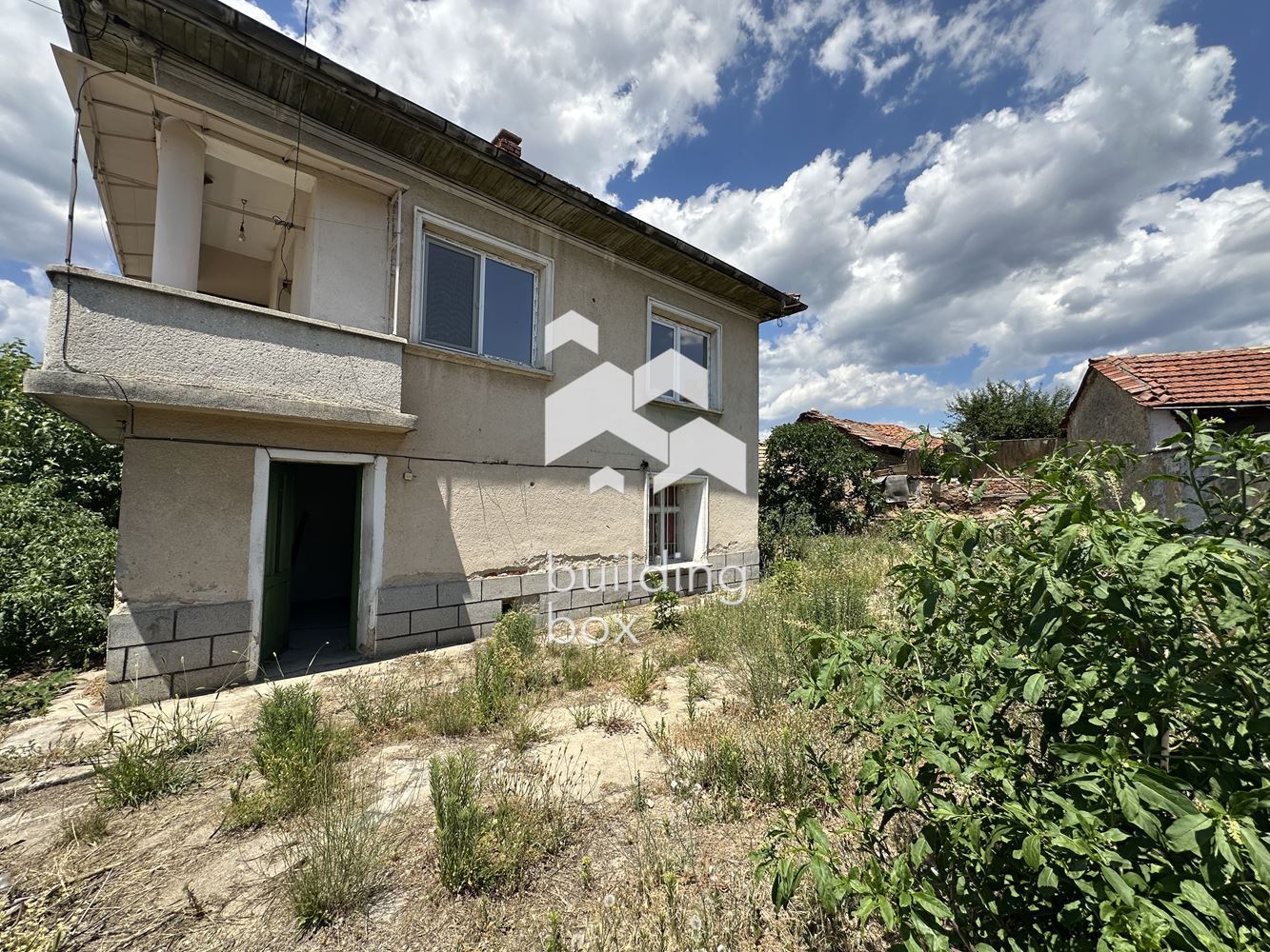 Двуетажна къща в с. Старосел!