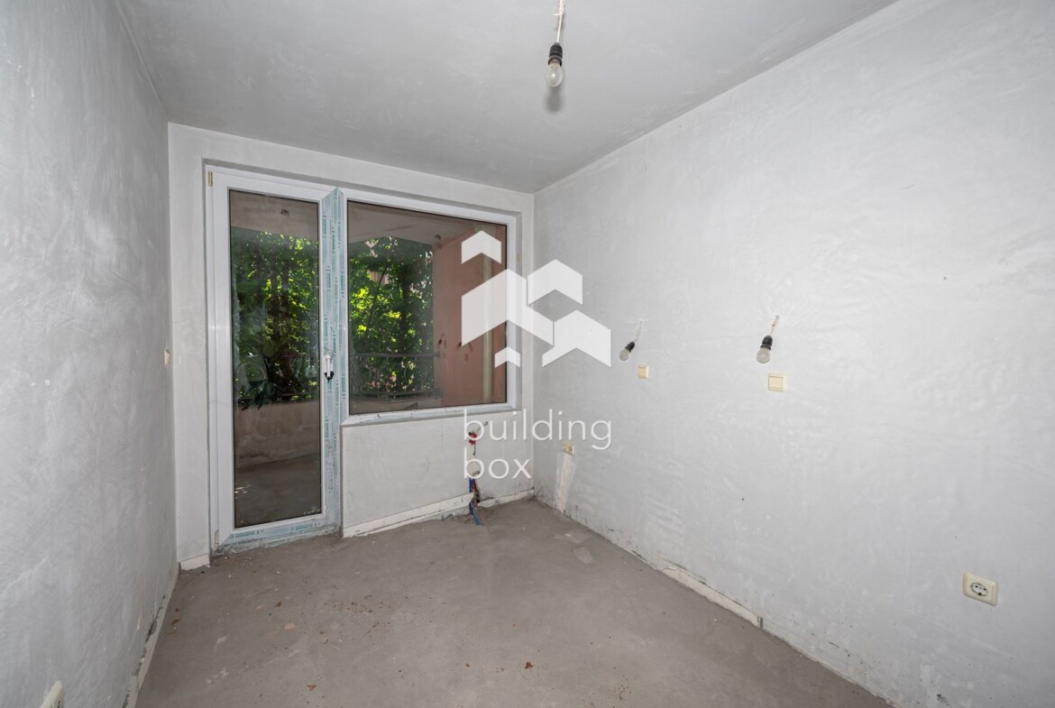 Двустаен апартамент - кв. Кършияка - 0