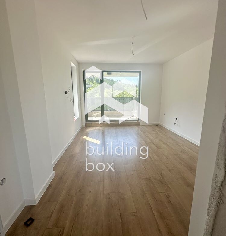 Къща в Бистрица - 0