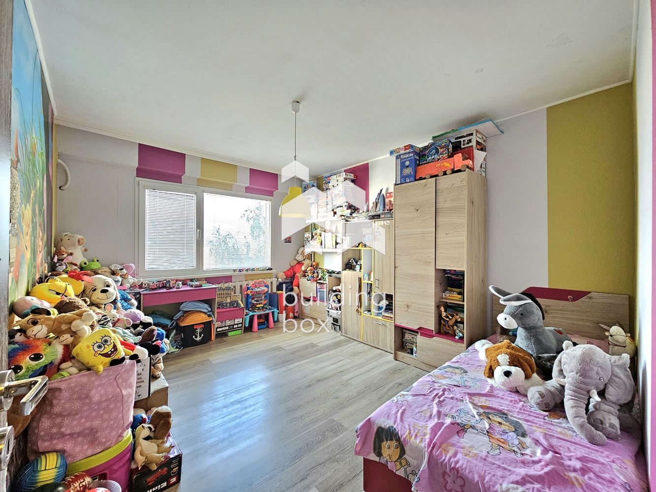 Обзаведен тристаен апартамент - кв. Люлин 3 - 0