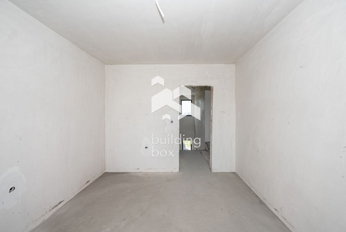 Двуетажна къща с АКТ 16 - кв. Западен - 0