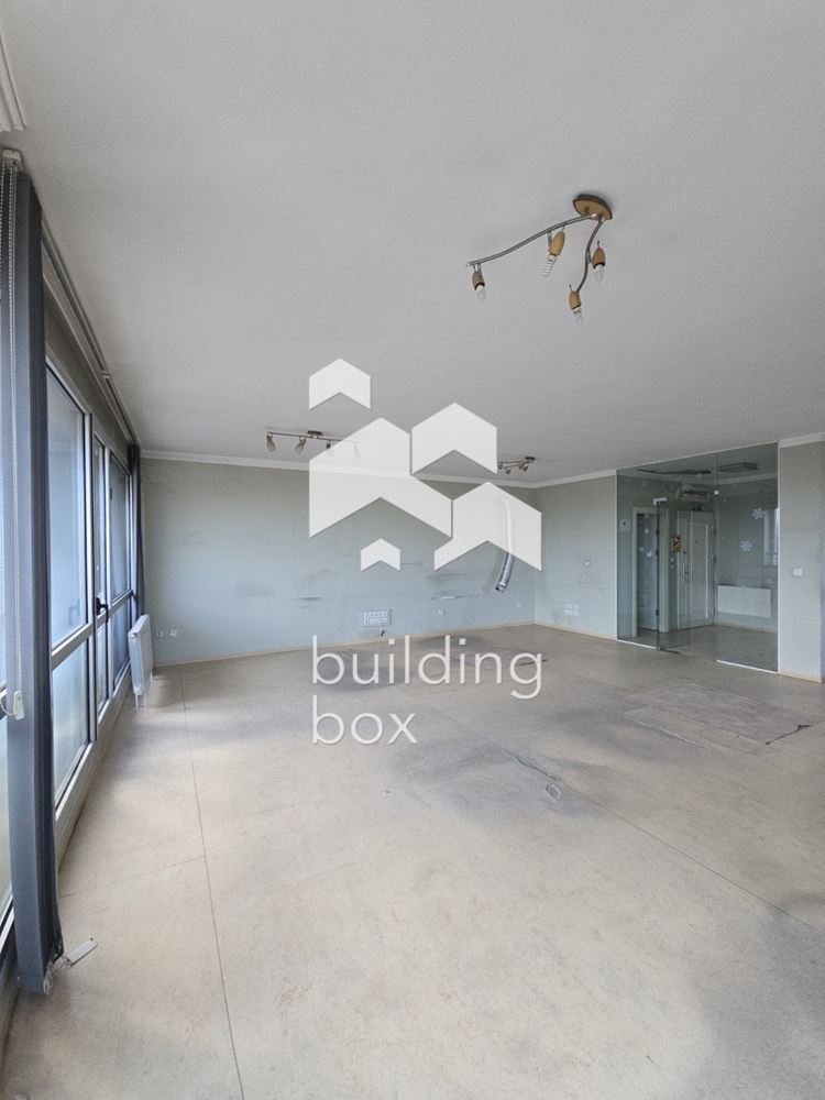 Панорамен 3-стаен апартамент с акт 16 в кв.Борово - 0