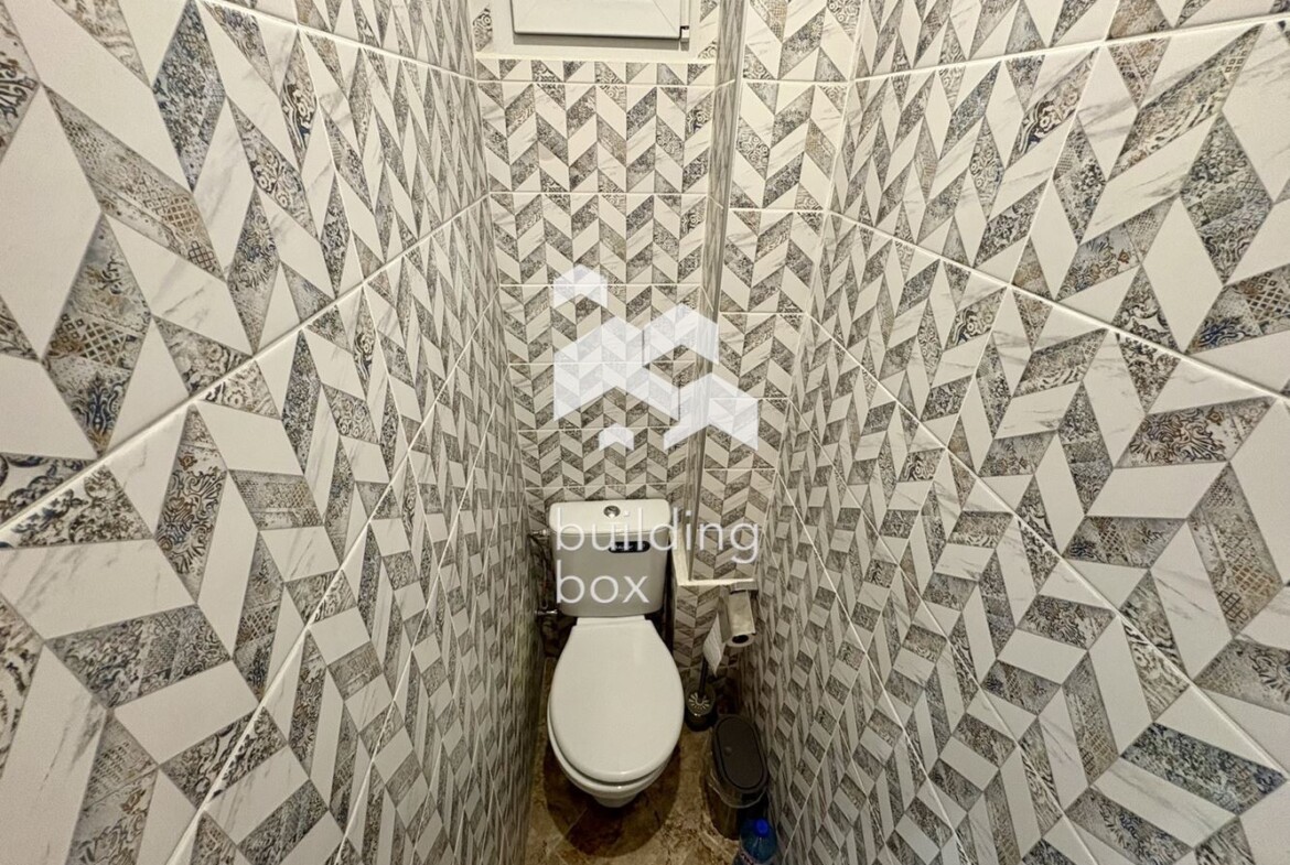 Двустаен апартамент в Центъра - 0