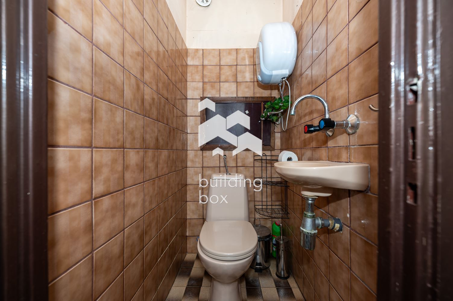 Тристаен апартамент в кв. К.Париж. - 0