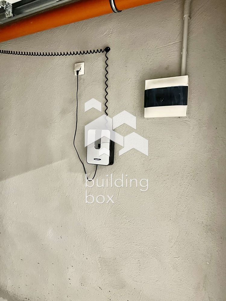 Тристаен апартамент в Център - 0