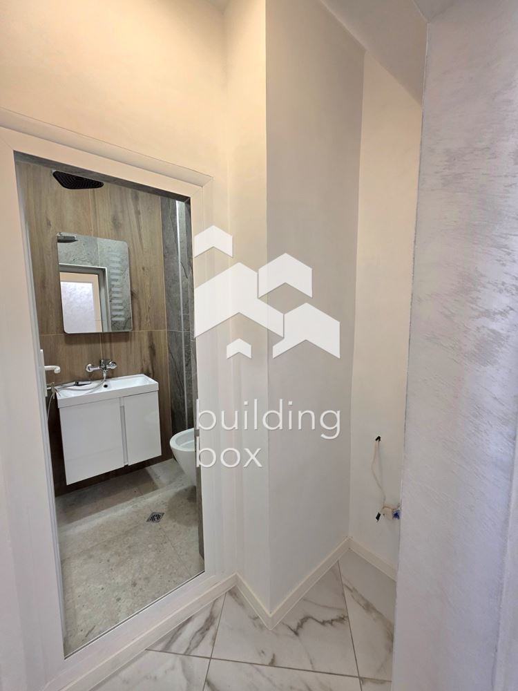 3-стаен - Варна, Зимно кино Тракия - 0